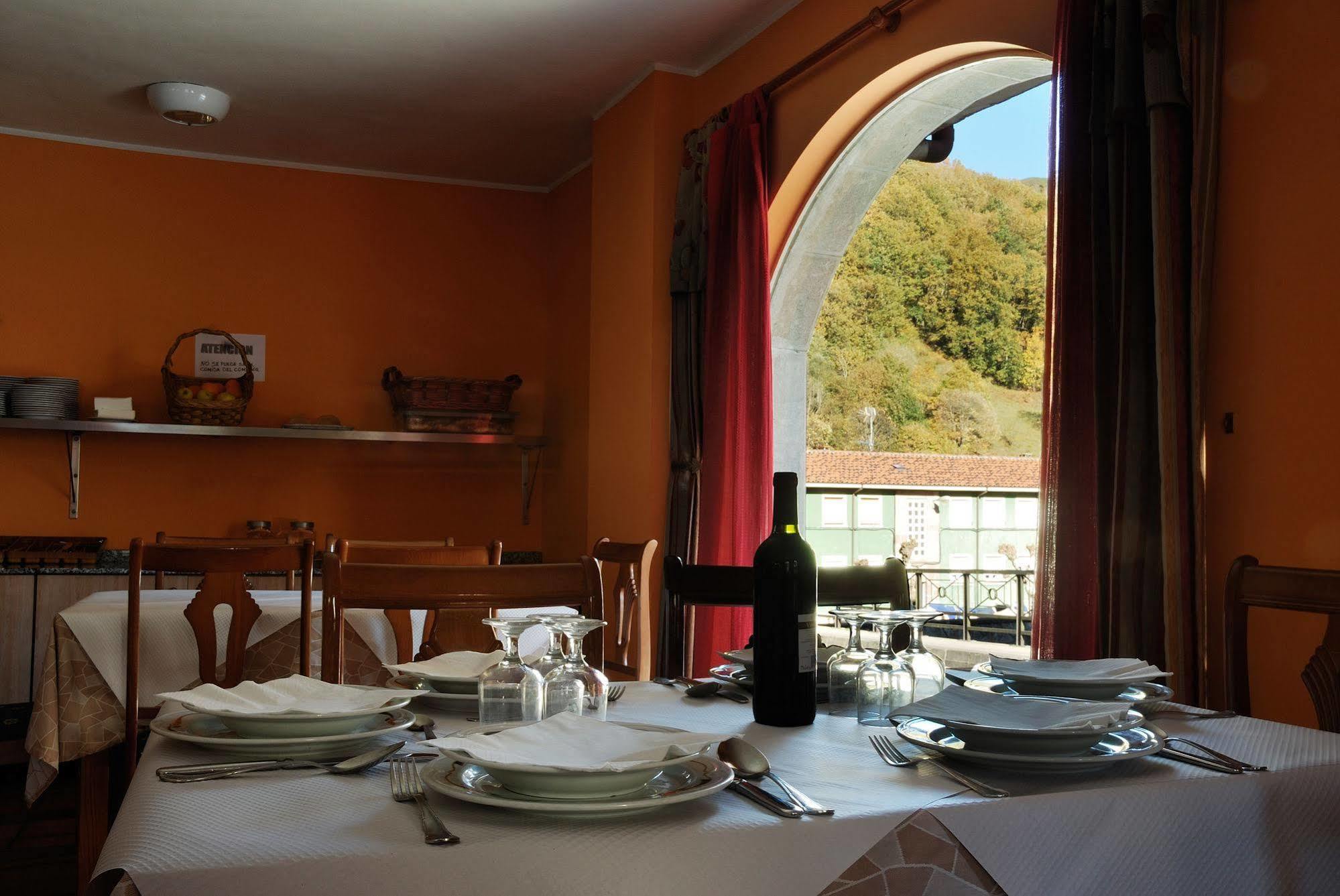 Los Acebos Cangas Onís Dış mekan fotoğraf